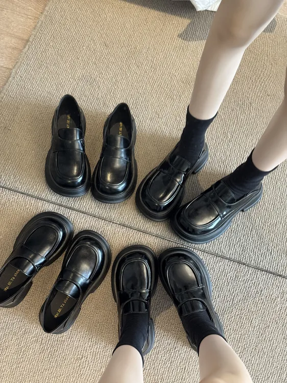 厚底方头黑色小皮鞋女2025年秋季英伦风新款日系jk增高一脚蹬单鞋