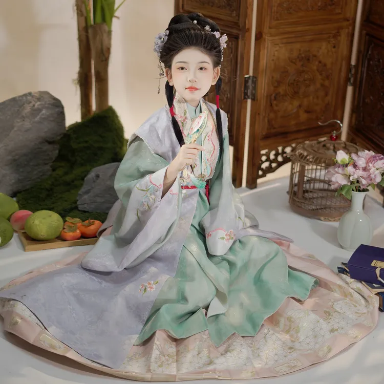 洛竹原创2025新款中高端晚明风明制比甲套装儿童汉服国风女童汉服