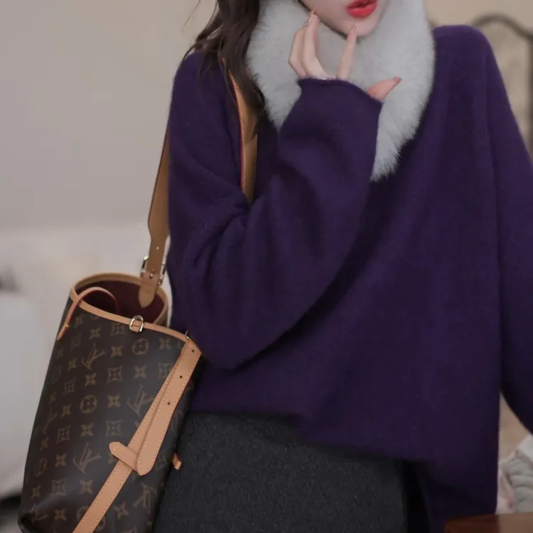 2024秋冬新款慵懒风V领针织衫上衣内搭纯色打底毛衣LK2500979