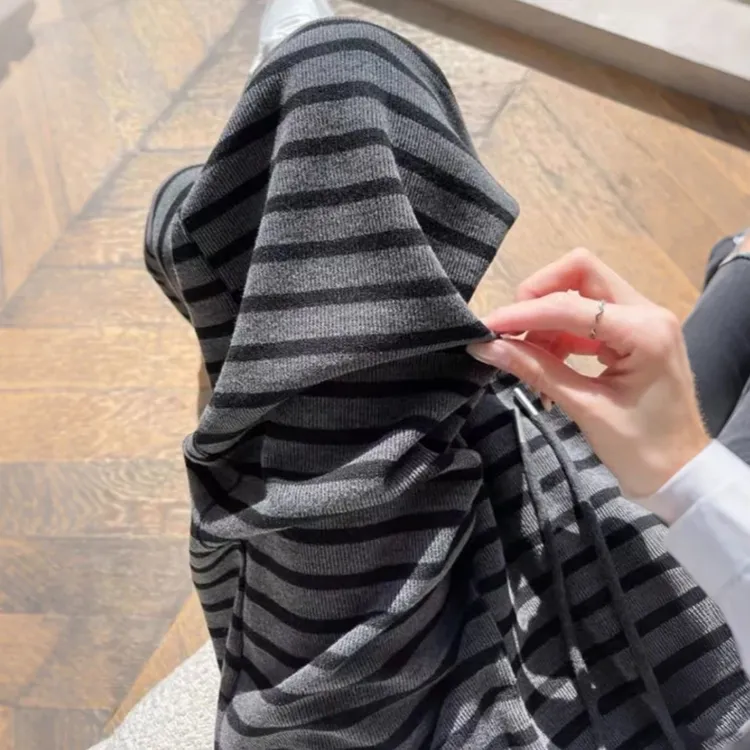 【赠送运费险】2025秋季撞色条纹阔腿裤女慵懒感休闲裤高腰拖地长裤