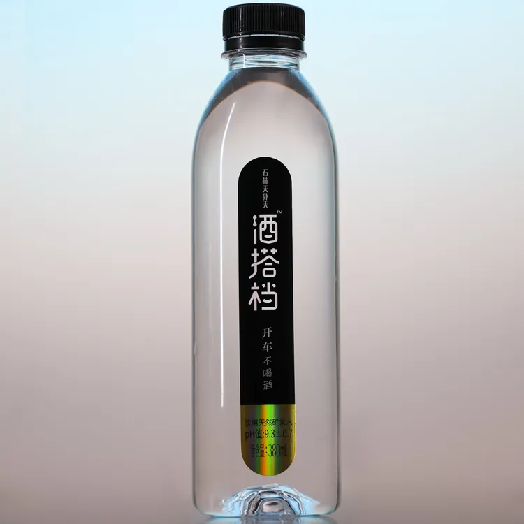云南石林天外天天然碱性矿泉水（380mlX12瓶）酒搭档