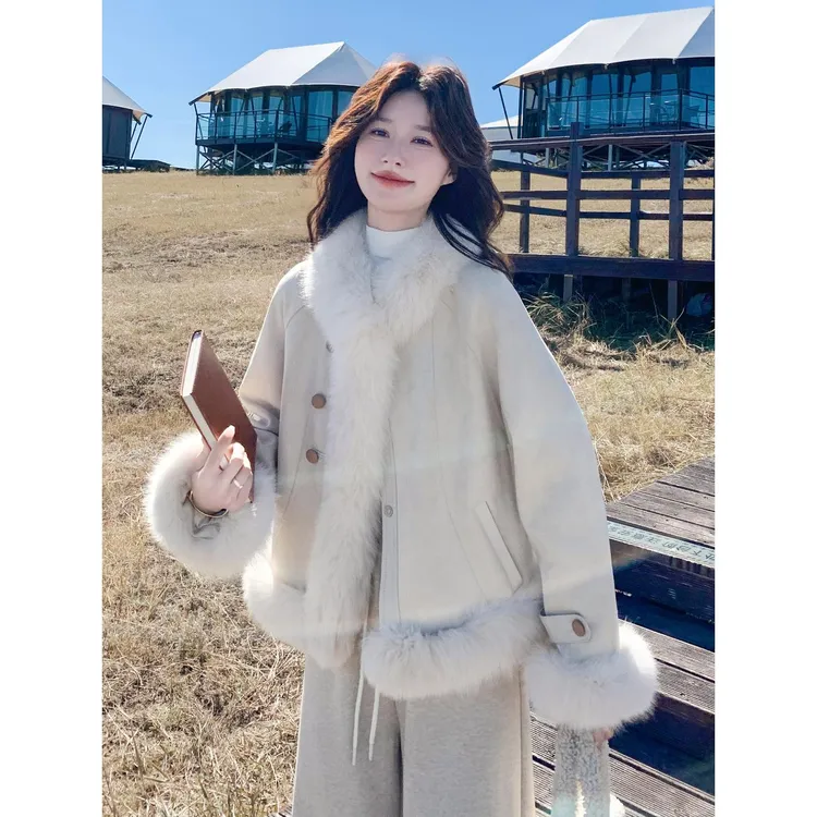 鸭鸭联名赞踏气质毛绒领口皮毛一体外套冬季2025新款韩版高级感90