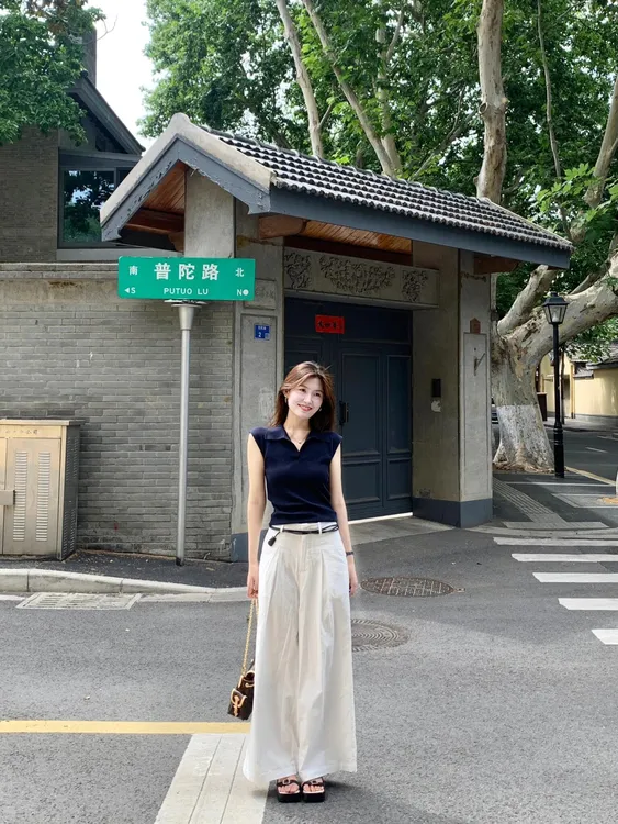 韩系简约风休闲显瘦翻领V领无袖针织衫女高腰垂感阔腿裤两件套装