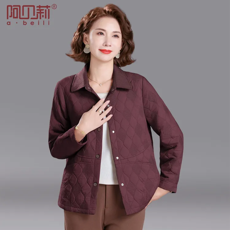 洋气妈妈秋装短款外套新款中老年女士波纹翻领上衣春秋时尚夹克衫
