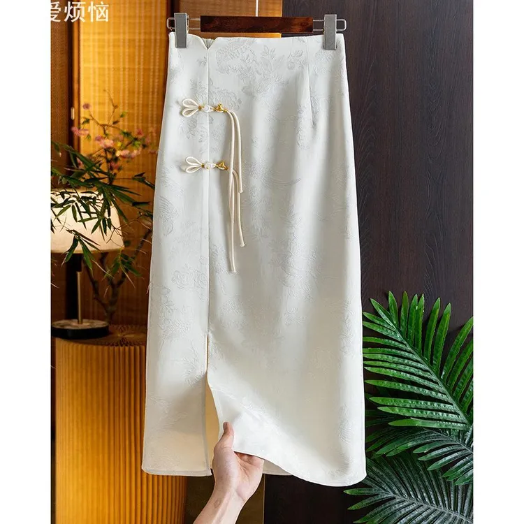 doudop轻奢高级感提花半身裙女春夏新款复古中国风钉珠盘扣高腰开