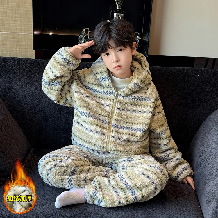 儿童装男童睡衣秋冬款加绒法兰绒加厚男孩冬季家居服中大童珊瑚绒