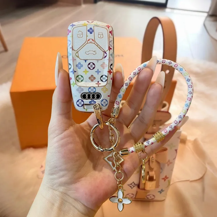 适用于奥迪多款车型的钥匙套A4LA6LA7A8Q3Q5Q7男女奥迪Q5L钥匙套