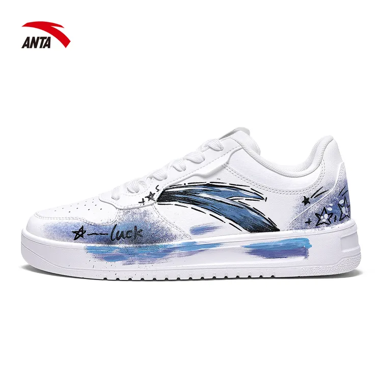 安踏男鞋定制板鞋2025冬季新款涂鸦小白鞋百搭旅游经典低帮休闲鞋