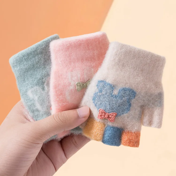 0-3岁宝宝手套秋冬保暖婴幼儿卡通男童女孩漏指半指分指儿童手套