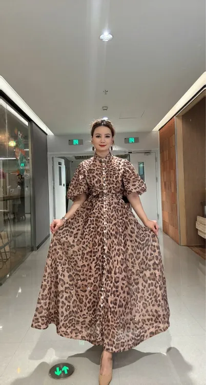 Muse小屋-节日款气质显瘦豹纹连衣裙穿135