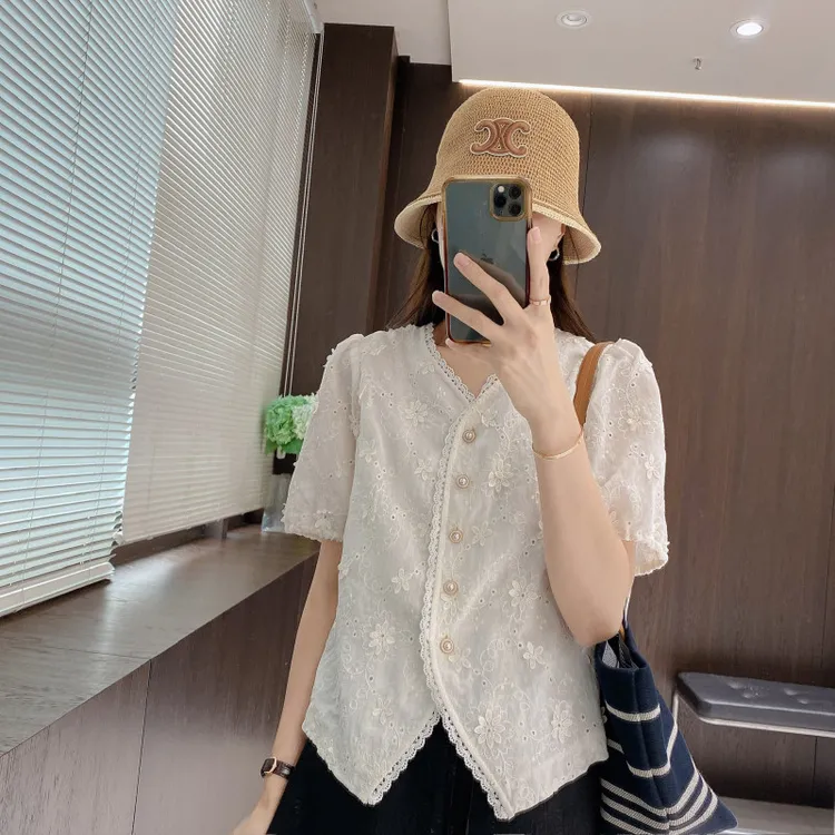 IMFLY金小金自制女装 小衫DYW9368法式V领立体花朵刺绣短袖小衫