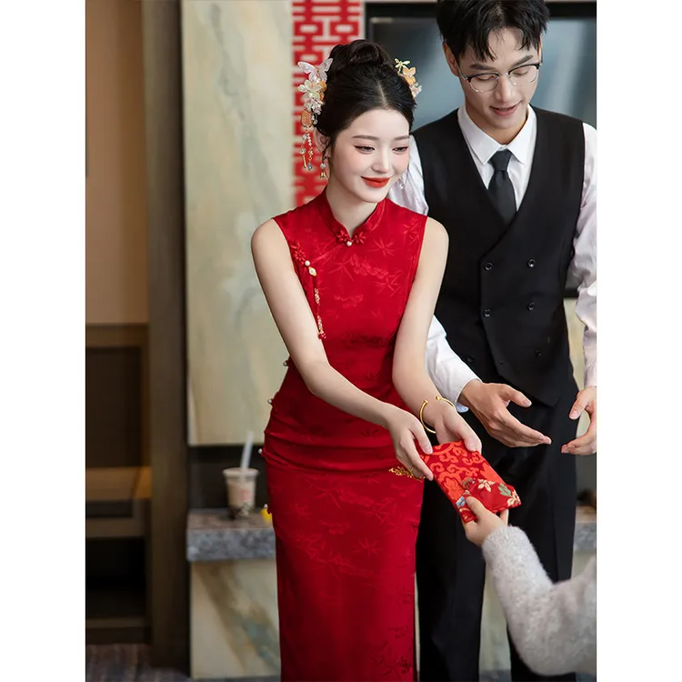 便装女旗袍修身敬酒服酒红色回门新中式礼服新娘新款结婚订婚2025