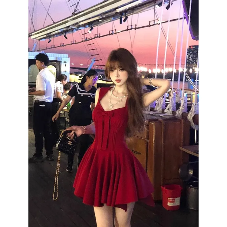 玫瑰人生辣妹纯欲风公主裙蝴蝶结千金感收腰显瘦生日礼服连衣裙女