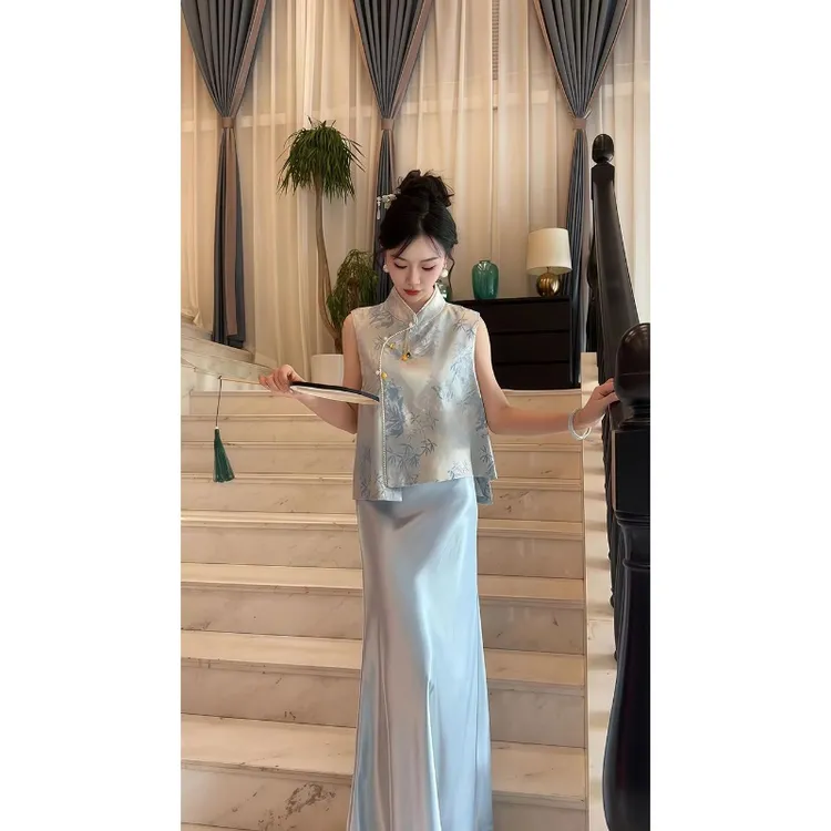 2025春秋季新款新中式国风坎肩马夹女士小个子设计感背心上衣套装