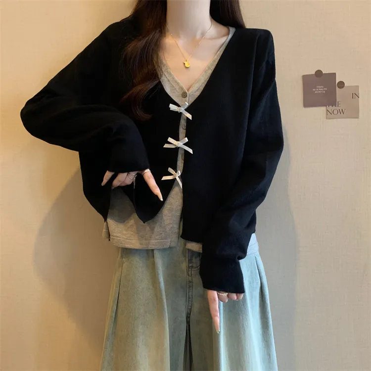 新品大码女装2025春季新款假两件撞色V领休闲百搭长袖开衫上衣潮