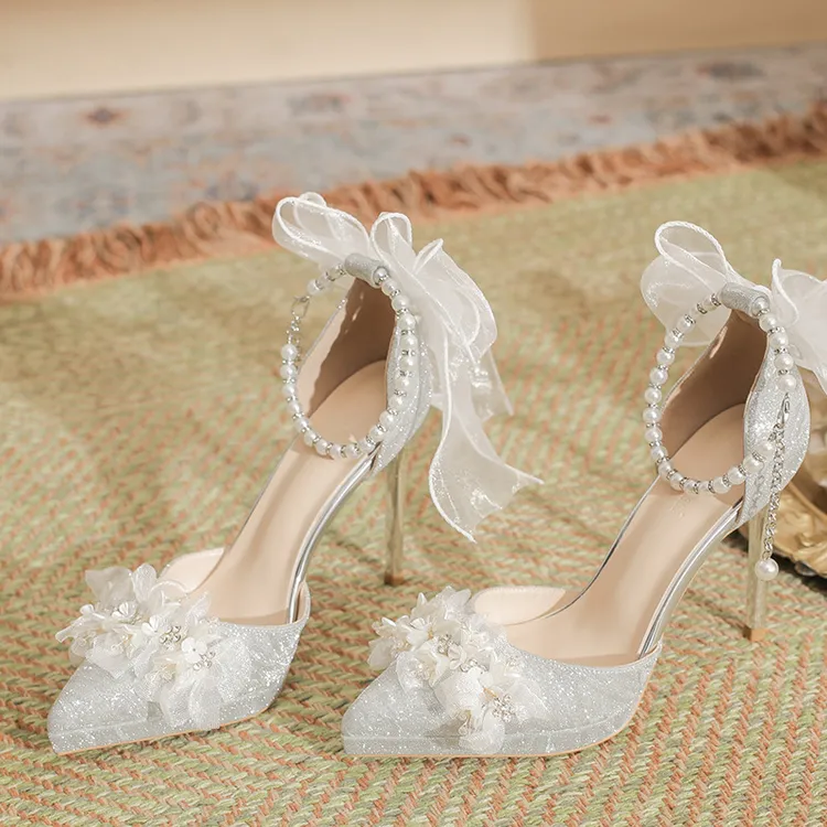 2025年春季新款闪闪细跟链水晶鞋高级感内矮个子高跟鞋女