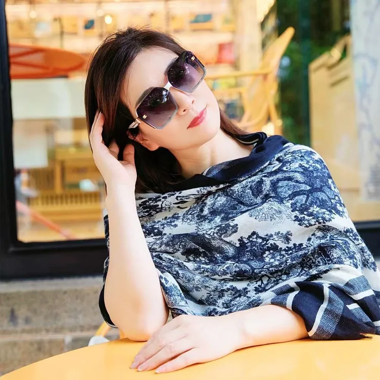 【仿佛会呼吸】丛林动物园100%纯山羊绒旅游防晒披肩空调房保暖围巾