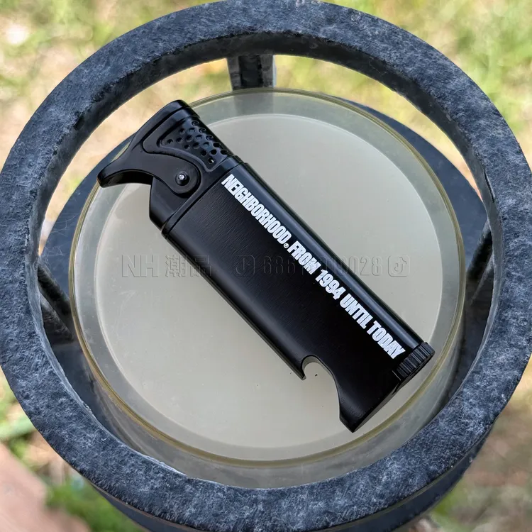 NBHD开瓶创意充气防风直冲磨砂黑合金打火机防爆防摔火机可视气窗