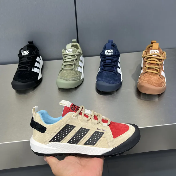 68-575秋季新款男鞋皮面潮流防滑运动鞋软底休闲鞋板鞋