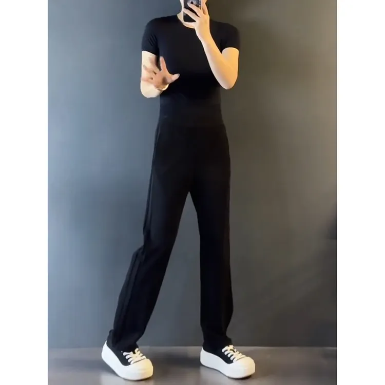 春秋新款男士运动黑色休闲裤时尚显瘦垂感宽松直筒简约网红裤子男