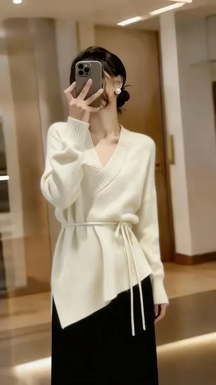 Y130高级感法式奶白色不规则收腰长袖针织上衣显瘦小众百搭上衣潮