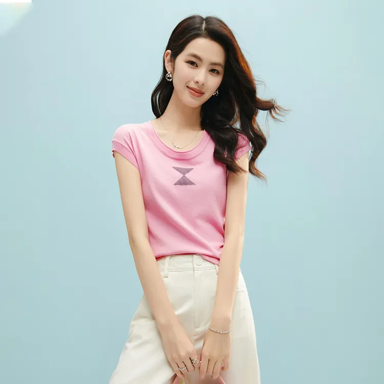 晚白【新品】2025夏上衣弹力圆领针织衫女25030439
