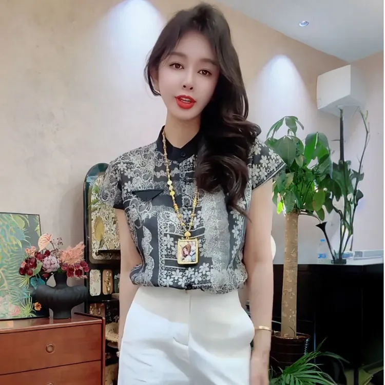 网红新款圆领小衫显瘦女装衬衫短袖碎花打底衬衫上衣女夏季百搭