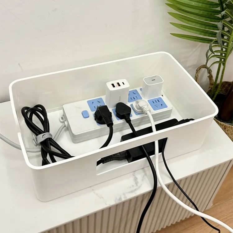 拾物造家桌面插排集线器收纳盒电源线数据线办公整理充电线排插盒