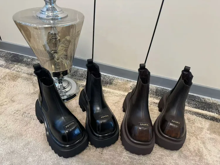 唐小肉常规厚底马丁靴百搭女靴欧若智性风百搭短靴秋冬季7905-18