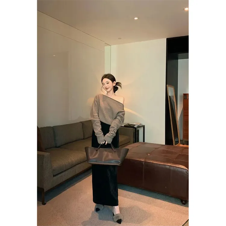 秋冬新款轻熟风复古气质露肩宽松长袖针织上衣百搭显瘦休闲半身裙