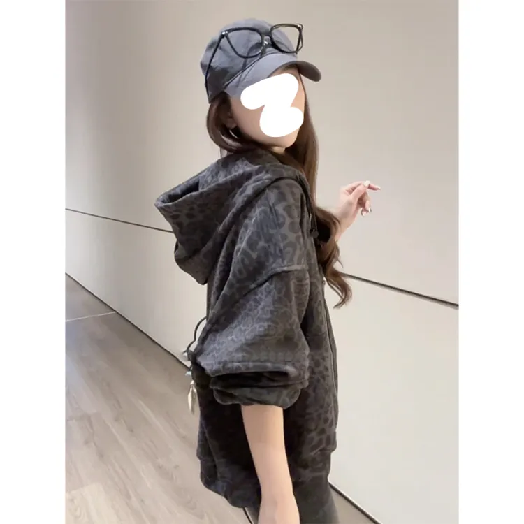 秋季2025新款休闲连帽时尚豹纹拉链卫衣外套女巨好看宽松百搭上衣