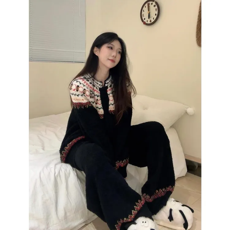 可爱少女名族风半边绒睡衣女秋冬款加厚保暖家居服大码套装可外穿