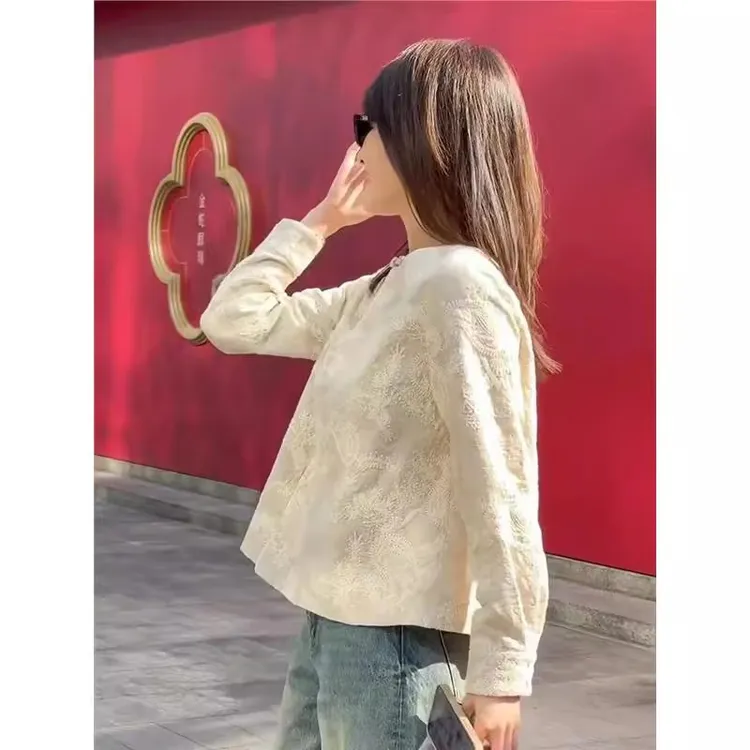 小个子短款新中式外套女春秋新款通勤休闲复古气质高级感白色上衣