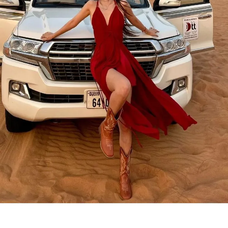 新疆旅游穿搭波西米亚长裙连衣裙拍照吊带裙迪拜沙漠红色裙子女夏