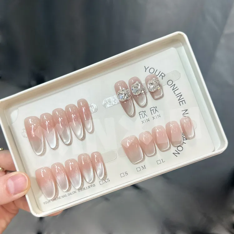 腮红追光- painted clear bow 纯手工穿戴甲 12片装
