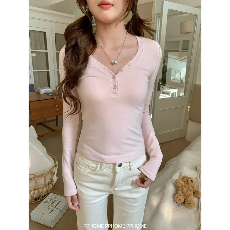 蜜桃奶昔 版型超正服帖V领打底衫磨毛加绒少女加厚T恤