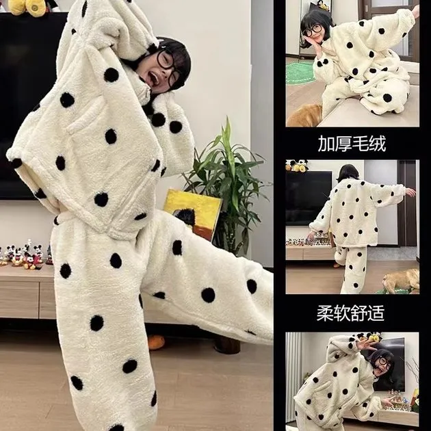 波点睡衣女秋冬新款法兰绒家居服珊瑚绒加厚加绒拉链保暖衣套装