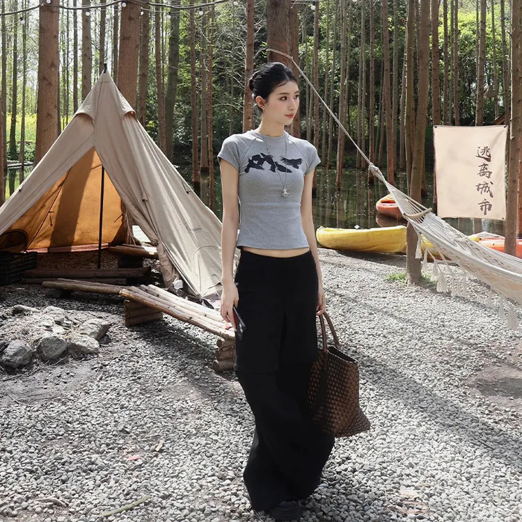 灰色辣妹正肩短款修身短袖T恤上衣宽松通勤百搭显瘦休闲裤两件套