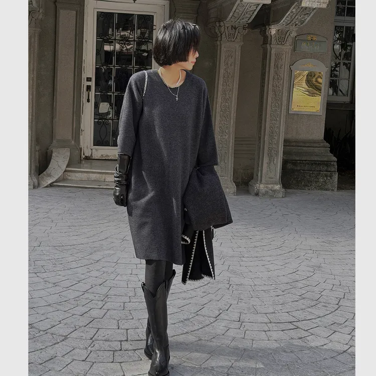 BACKATONE“慵懒午逅”强缩羊毛针织连衣裙 BFF-5AG575H-C