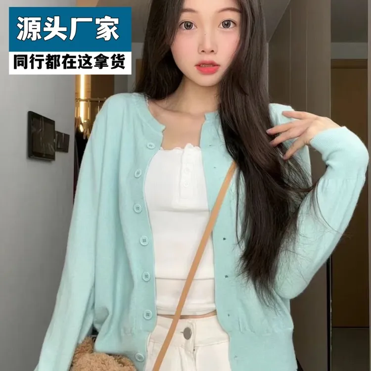 梵乐芬春秋季2025新爆款美式复古小个子上衣早春软糯针织开衫毛衣