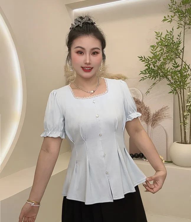 设计感法式拼接蕾丝花边方领泡泡袖小衫新款大码女装2025夏季上衣