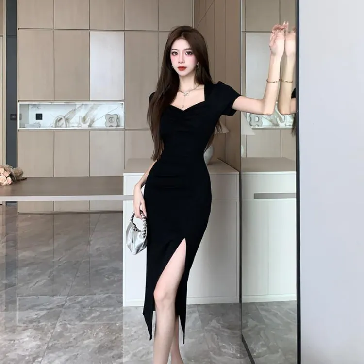 2024夏季新款性感开叉修身长裙气质高级感御姐风短袖黑色连衣裙女