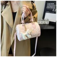 波士顿时尚枕头包2025新款软皮女包通勤斜挎时尚手提包包包印花