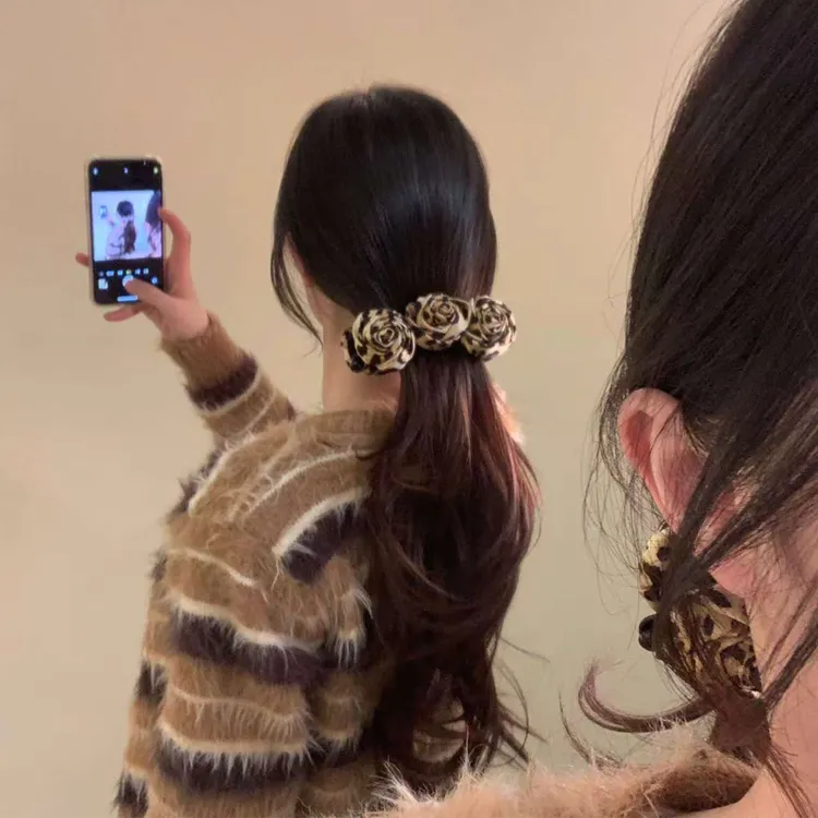优雅豹纹双面玫瑰花香蕉夹女时尚高级感发饰气质盘发抓夹顶夹发夹