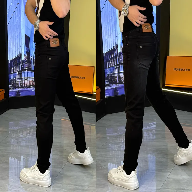 2025春夏男牛仔裤休闲时尚百搭小脚裤弹力牛仔裤