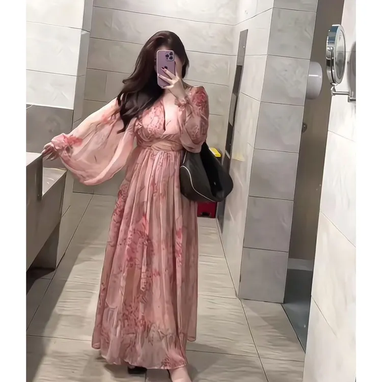 半棠锦瑟300斤大码微胖mm法式碎花长袖连衣裙新款气质高级收腰小