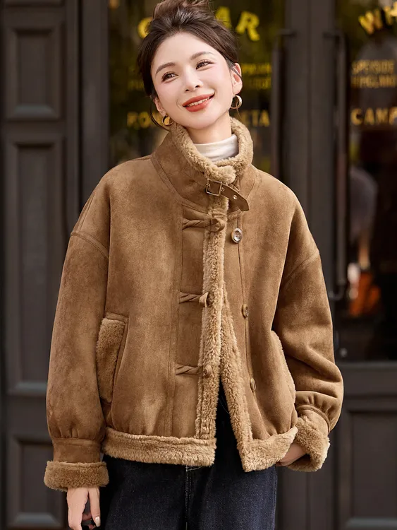 羊羔毛短外套女冬季2025新款爆款小个子加绒加厚皮毛一体棉服