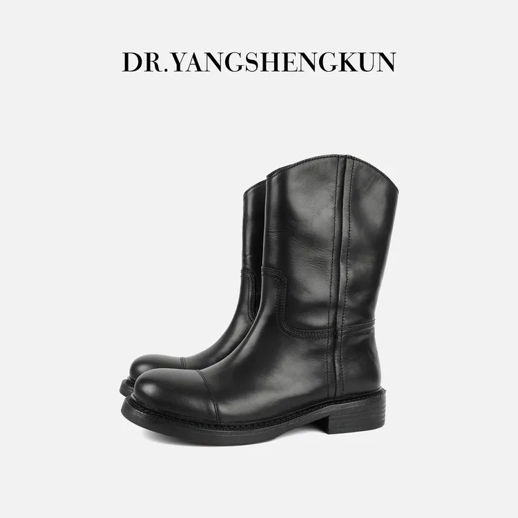 杨圣坤2025秋季新品女士牛皮小香风中筒靴厚底复古骑士靴X2589103