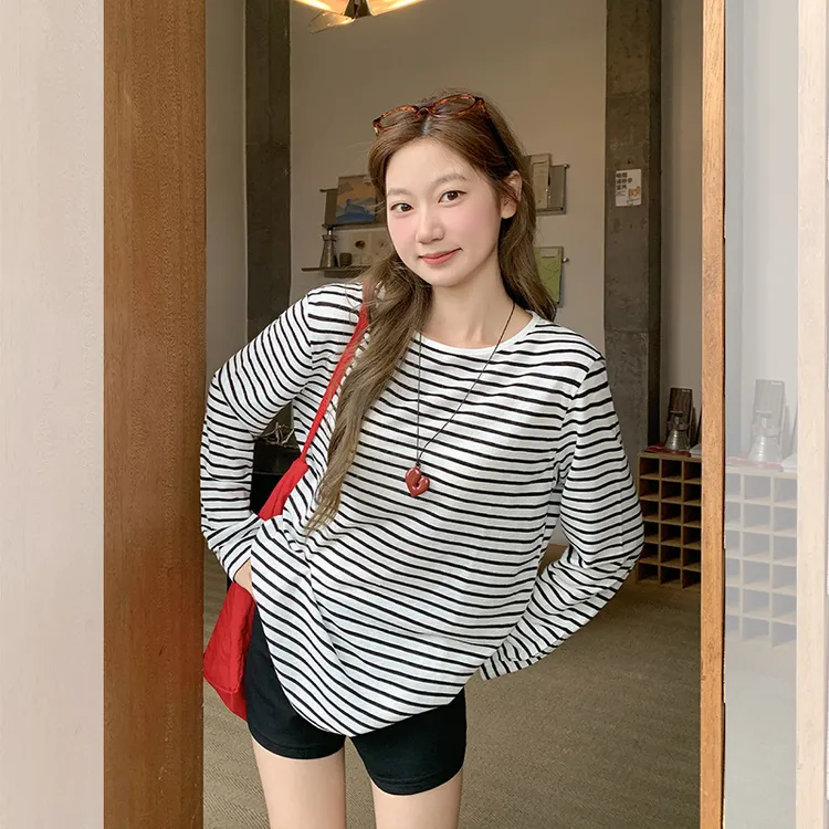 撞色条纹圆领设计感长袖T恤女2025夏季新款韩系宽松时尚百搭上衣