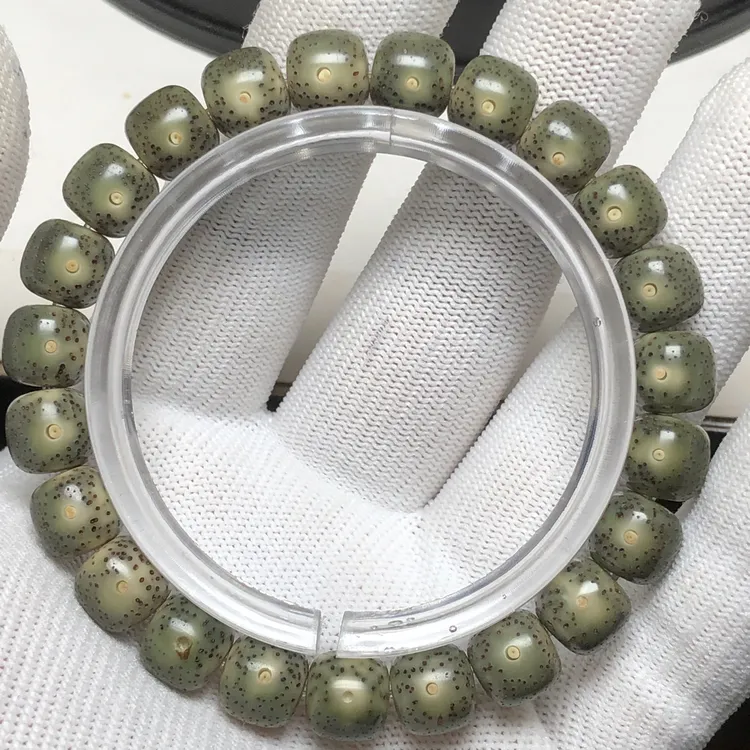 星月菩提10×9幽灵绿手串，实拍一物一图，所见即所得